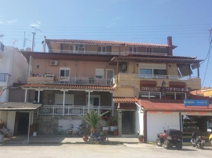 Dora Sarti Otel Dış mekan fotoğraf