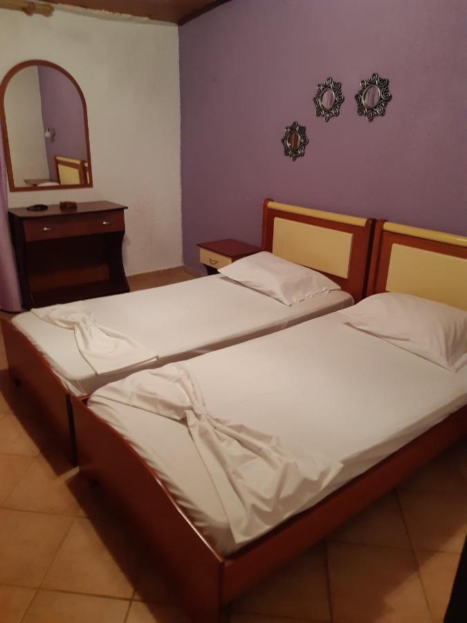Dora Sarti Otel Dış mekan fotoğraf