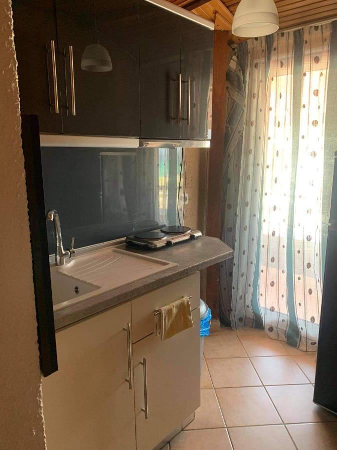 Dora Sarti Otel Dış mekan fotoğraf